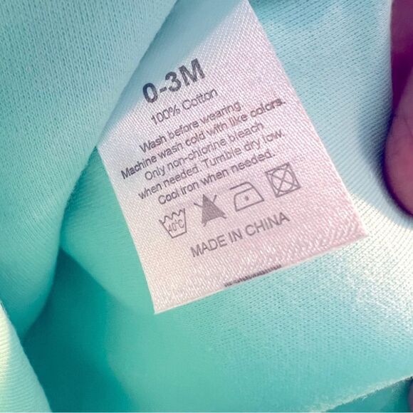 New Oeka-Tex 3-piece Baby Infant Hat, Mittens & Socks Green Stripe 0-3 months - Picture 2 of 6